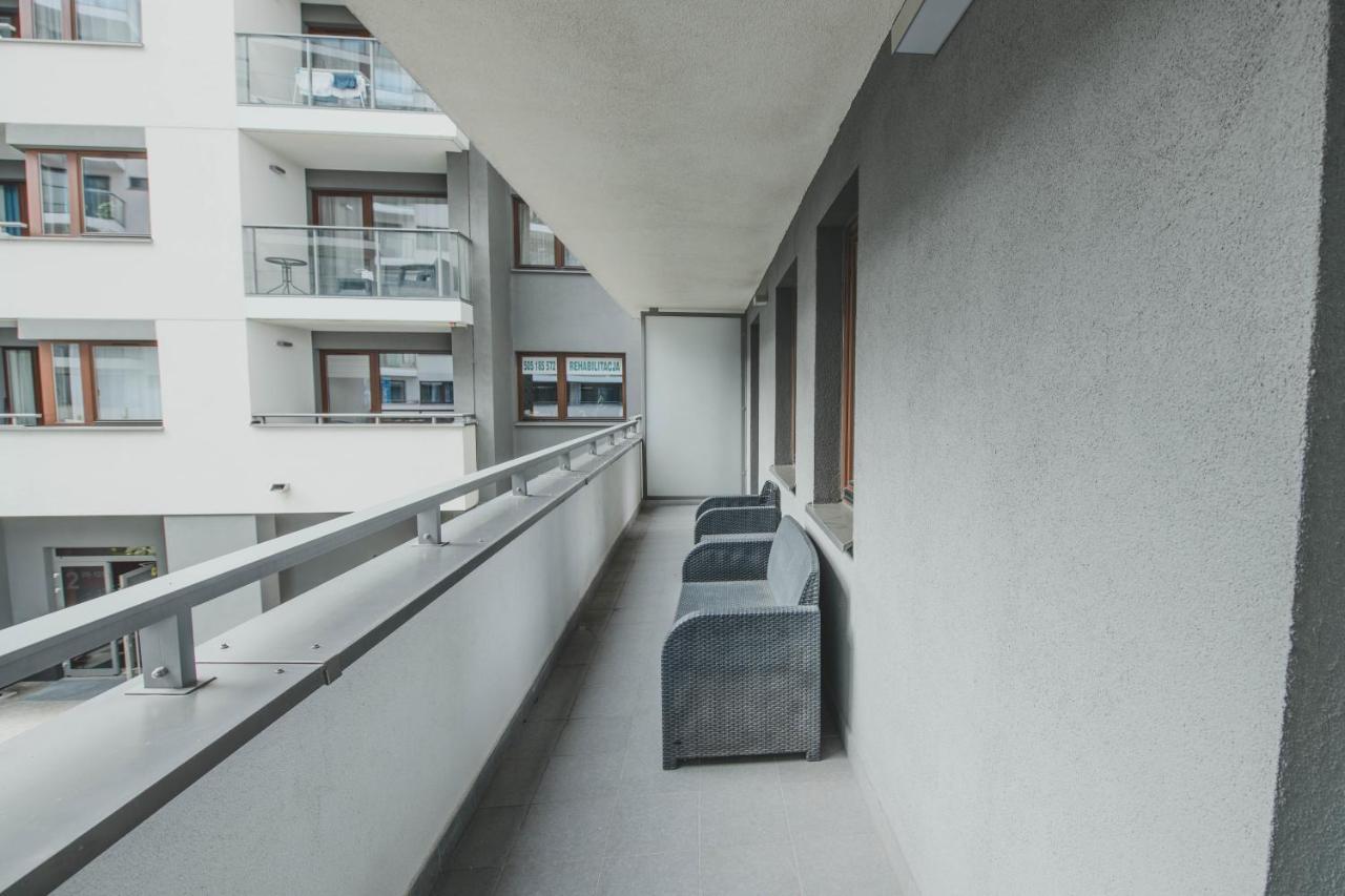 Mayad Residence Varsavia Esterno foto