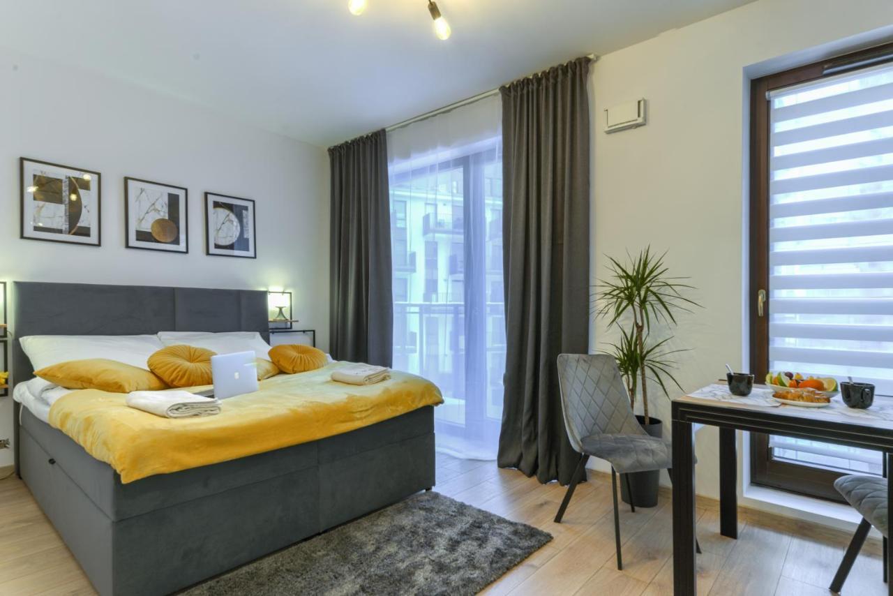 Mayad Residence Varsavia Esterno foto